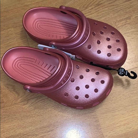 crocs blossom metallic